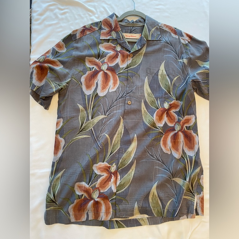 Tommy Bahama mens shirt